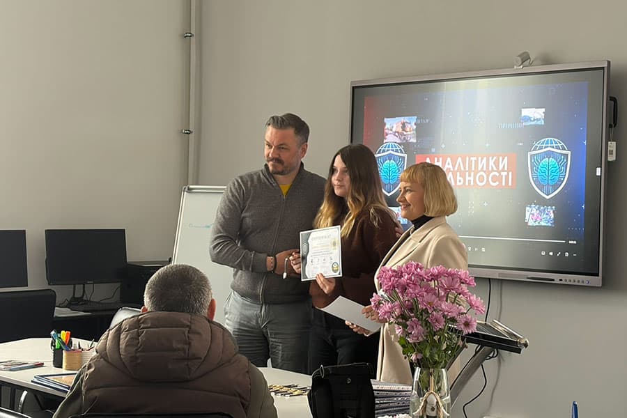 news170526_4_08.jpg