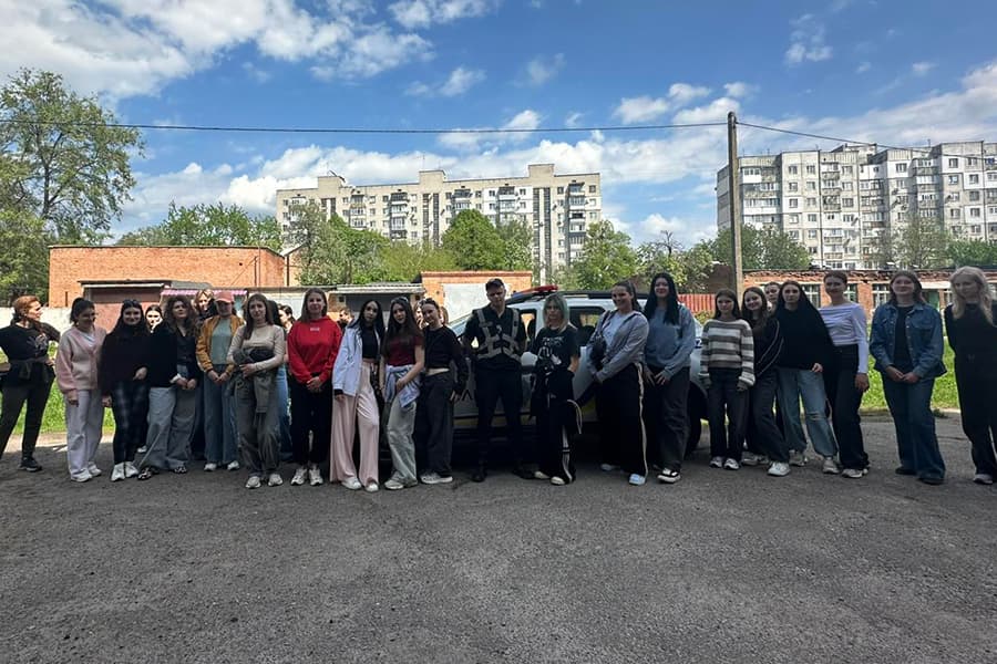 «Безпечний рух» — зустріч із патрульною поліцією