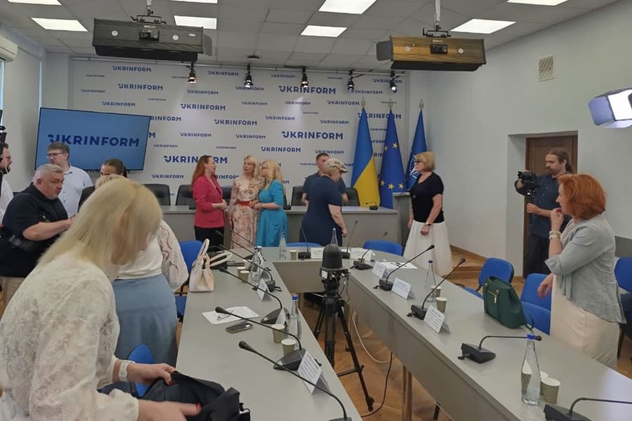 news120626_3_07.jpg