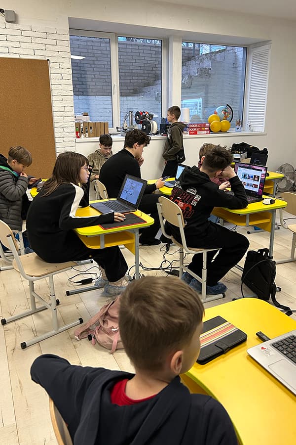 Другий блок курсів нової навчальної програми з інформаційних технологій