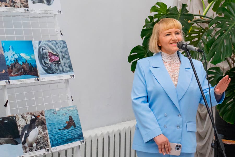 У Світловодську відкрили фотовиставку «Крок до Антарктики: кольори білого континенту»