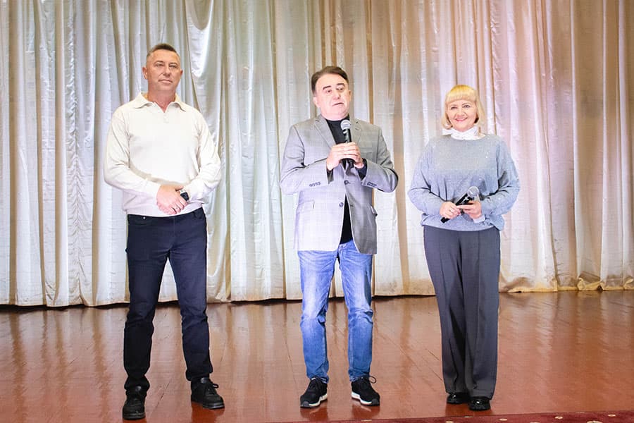 news250926_1_04.jpg